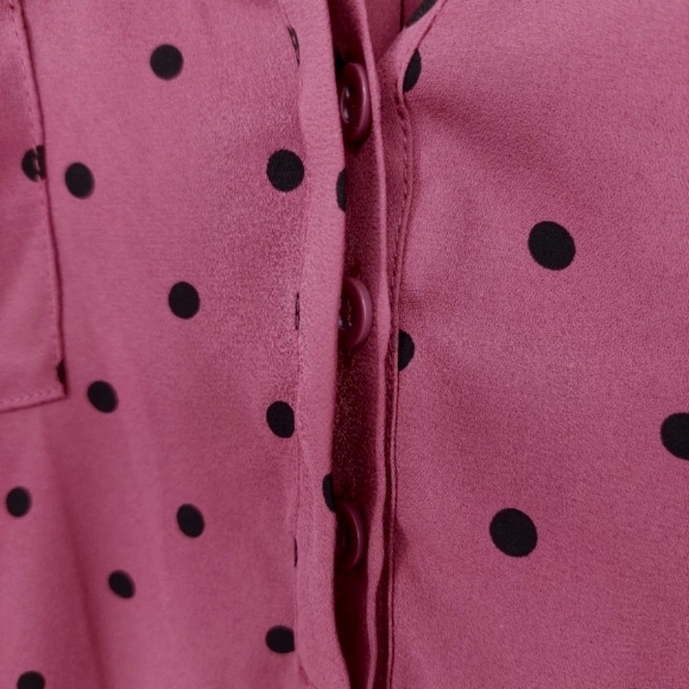 Torrid Polka Dot V-Neck 3/4 Sleeve Blouse - Picture 7 of 10